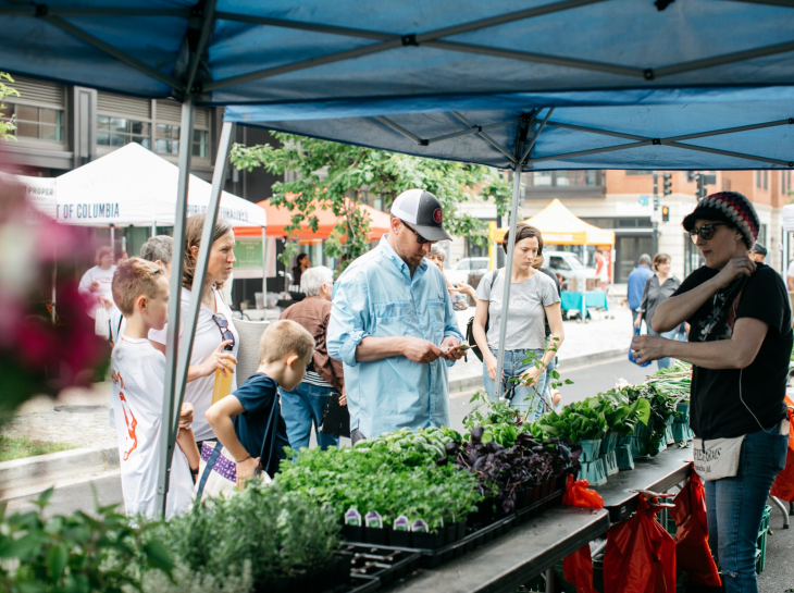 FRESHFARM H St NE farmers market