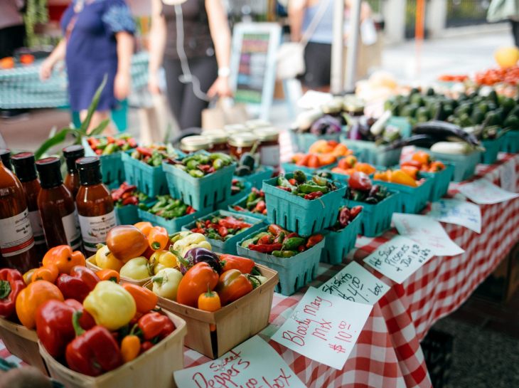 FRESHFARM Penn Quarter farmers market